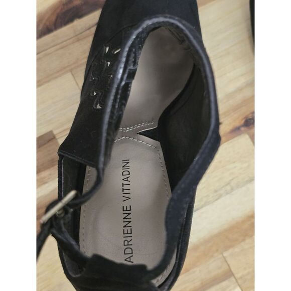 Adrienne Vittadini Grins Black Suede Ankle Boots Size 6 - Picture 9 of 16